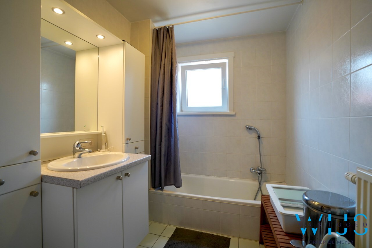 Instapklaar gelijkvloers appartement in CENTRUM Ertvelde! 