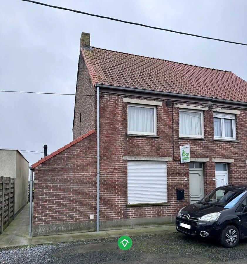 Recent gerenoveerde woning met 3 slaapkamers te Ichtegem 