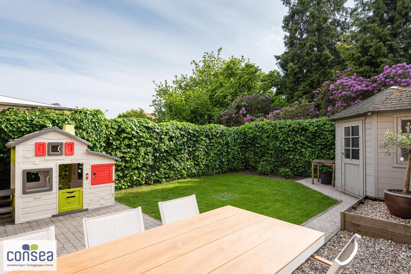 Woning in het centrum van Maldegem met zuid-west geori&#235;nteerde tuin 