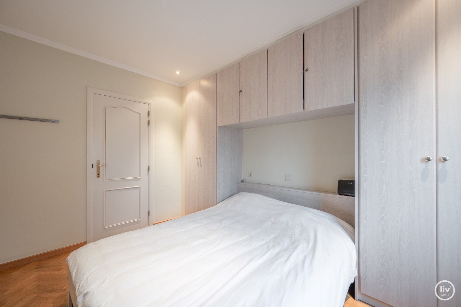 Appartement confortable d&#39;une chambre avec vue d&#233;gag&#233;e sur l&#39;avenue de la Reine, &#224; proximit&#233; de la place Rubens &#224; Knokke. 