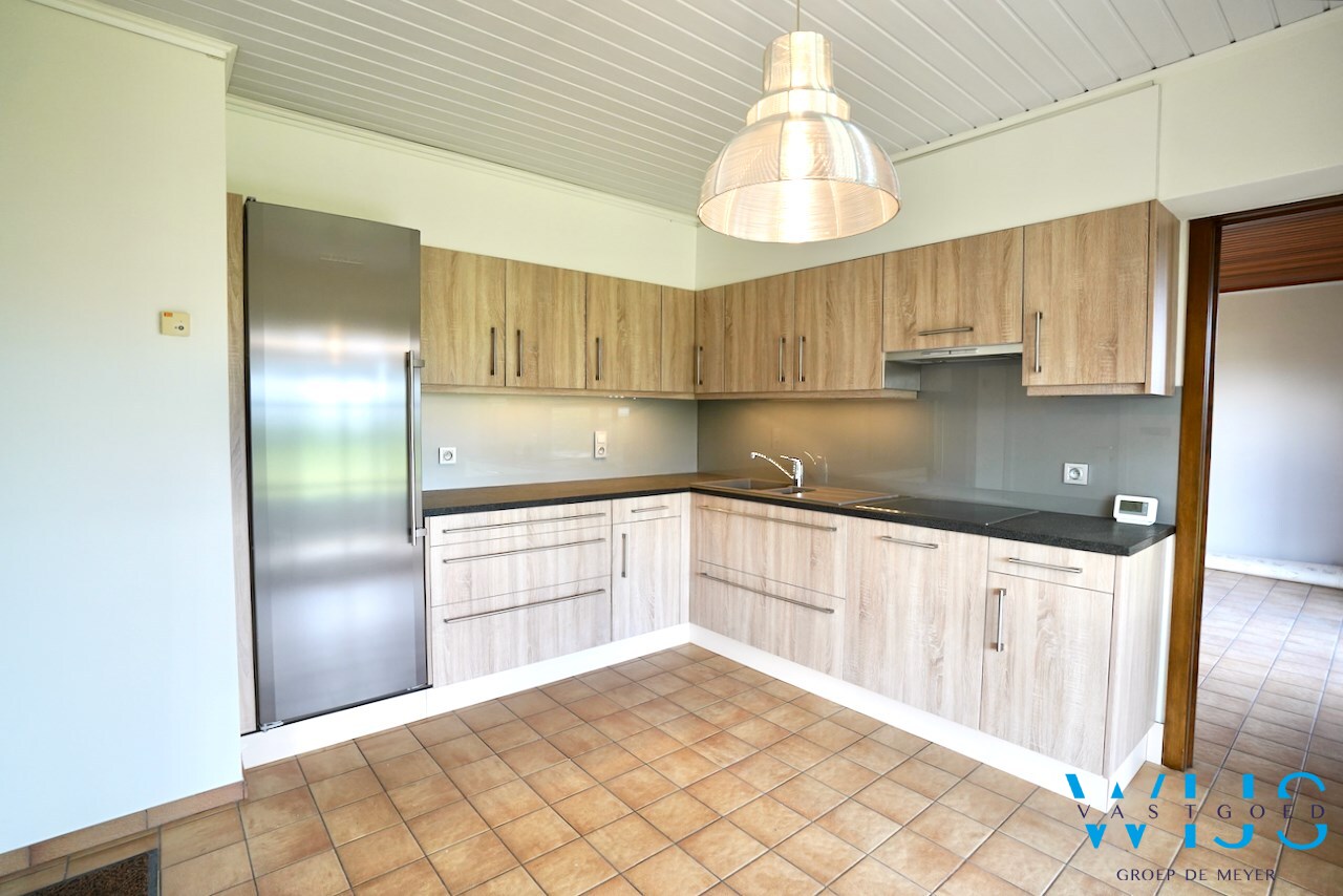Landelijk gelegen woonhuis op 902m&#178; te ERTVELDE ! 