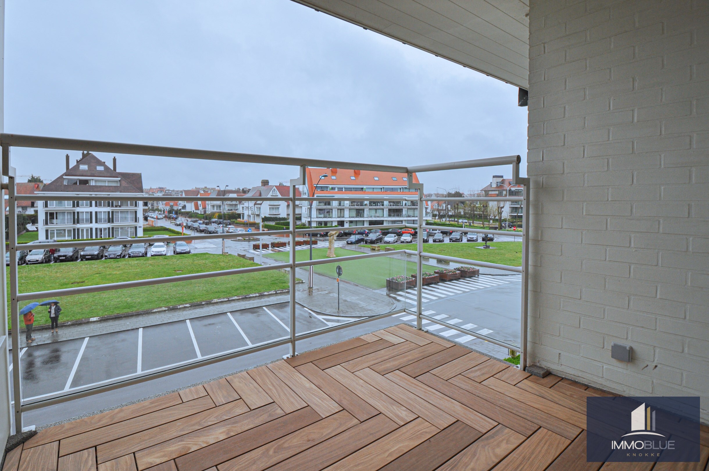 &quot;Appartement enti&#232;rement r&#233;nov&#233; et lumineux avec une vue d&#233;gag&#233;e magnifique, situ&#233; dans une r&#233;sidence de standing.&quot; 