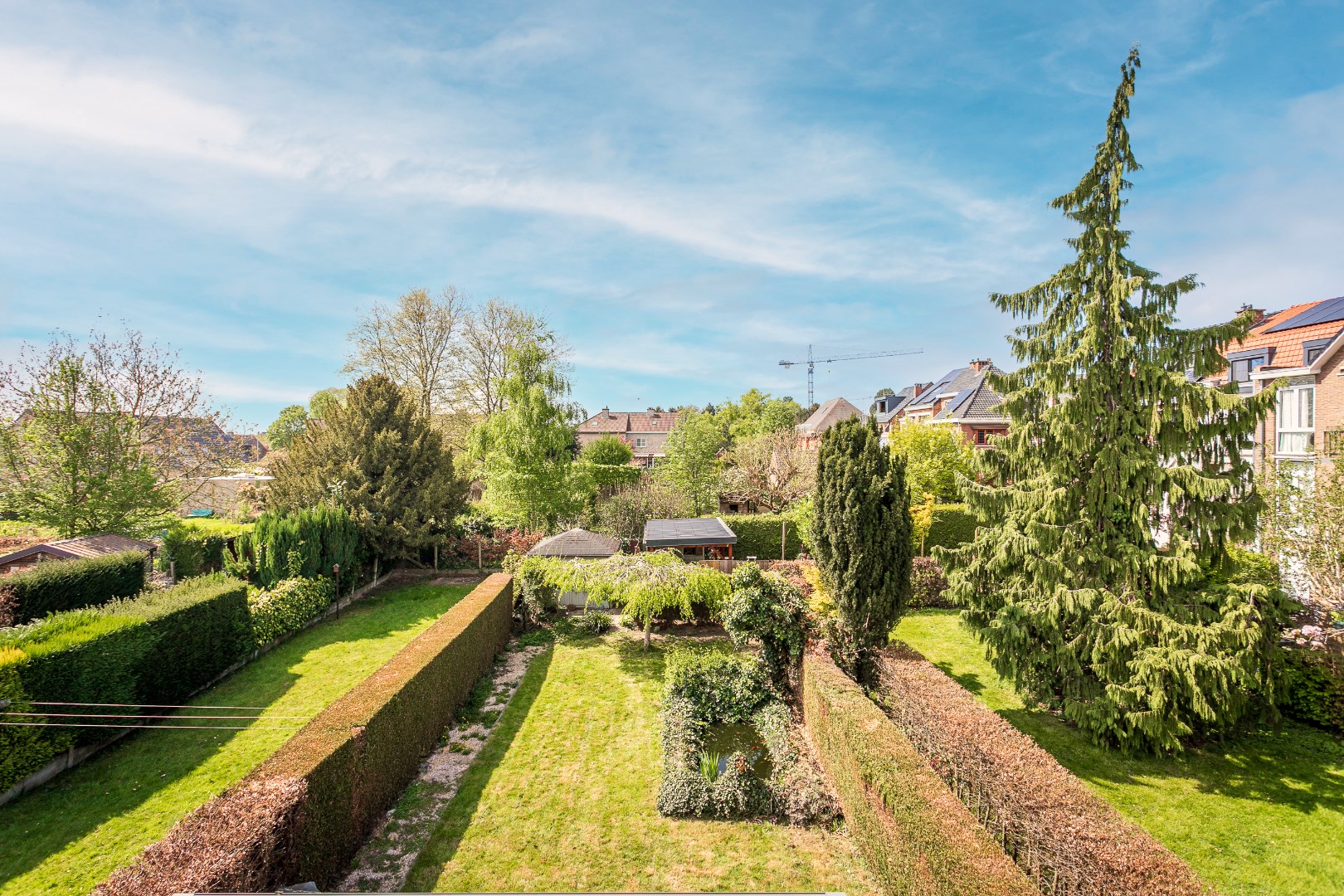 Instapklare bel-&#233;tage met 3 slpk en tuin op 4a33 