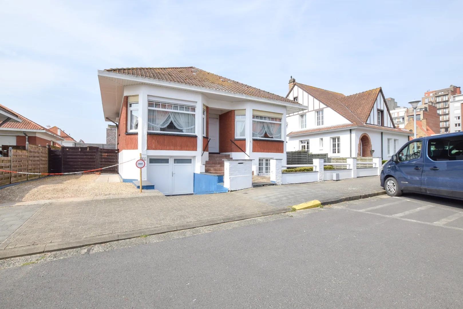 Villa met 4 slaapkamers op 150m van de dijk