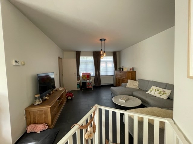 Prachtige half-open woning gelegen te Kasterlee - Tielen! 