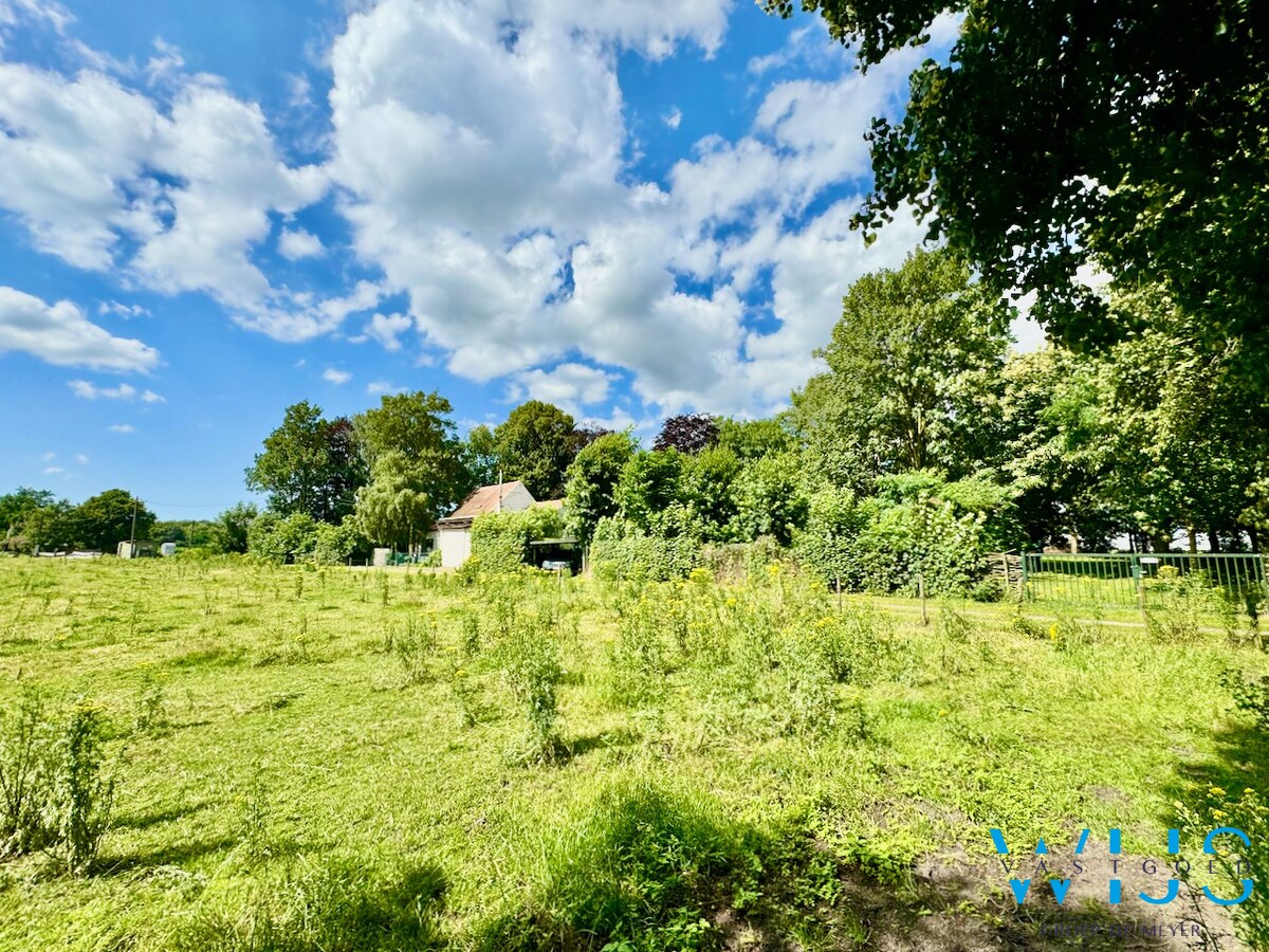 Unieke hoeve in het centrum van Ertvelde ! 