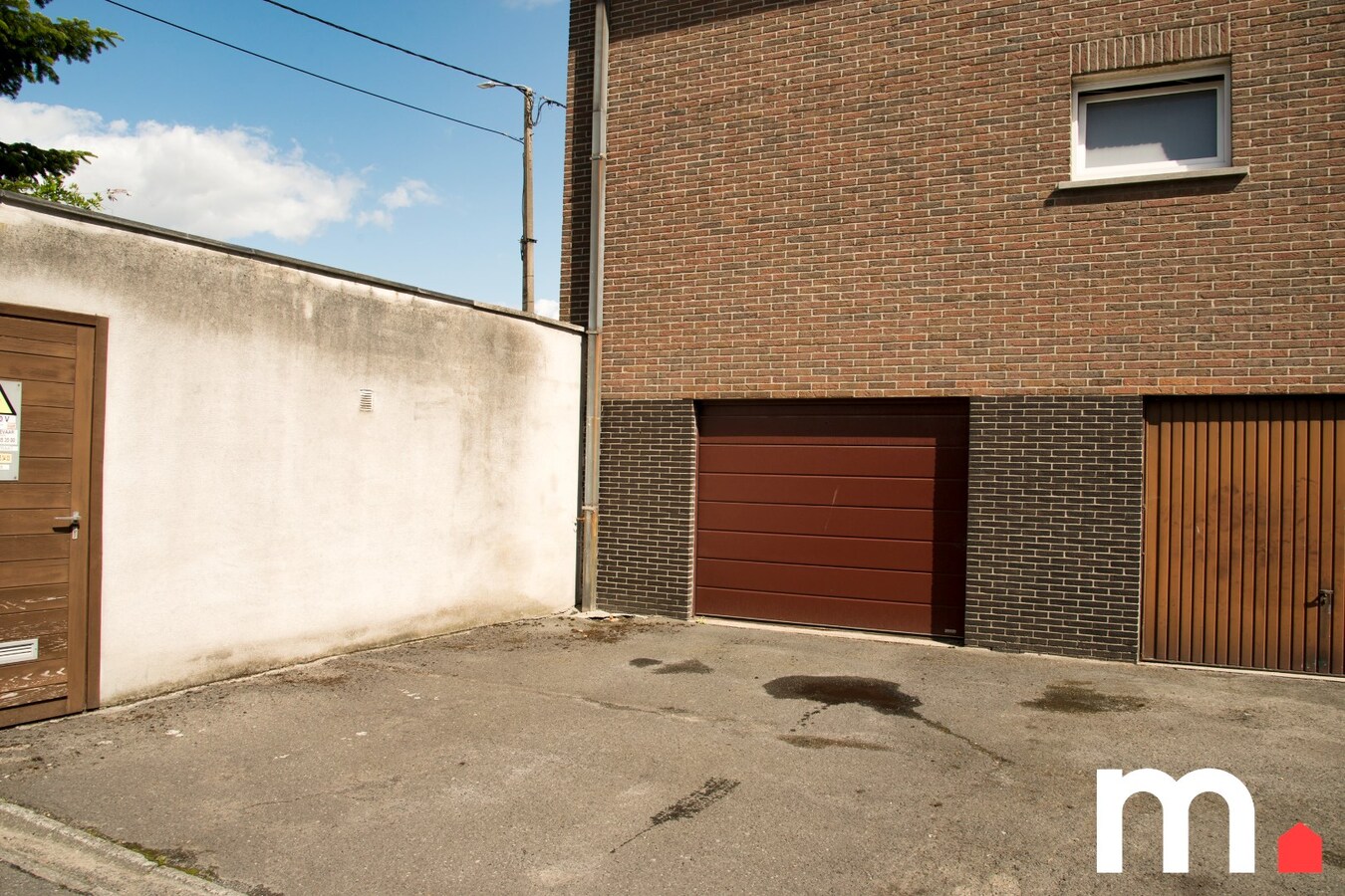 Top gerenoveerd gelijkvloers appartement met 3 slaapkamers en garage! 