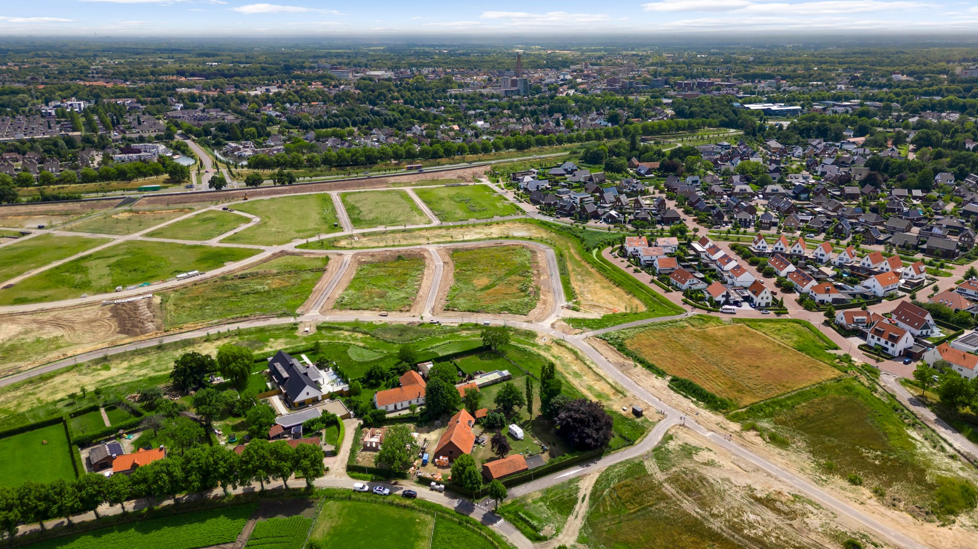 Woonboerderij te koop in Weert