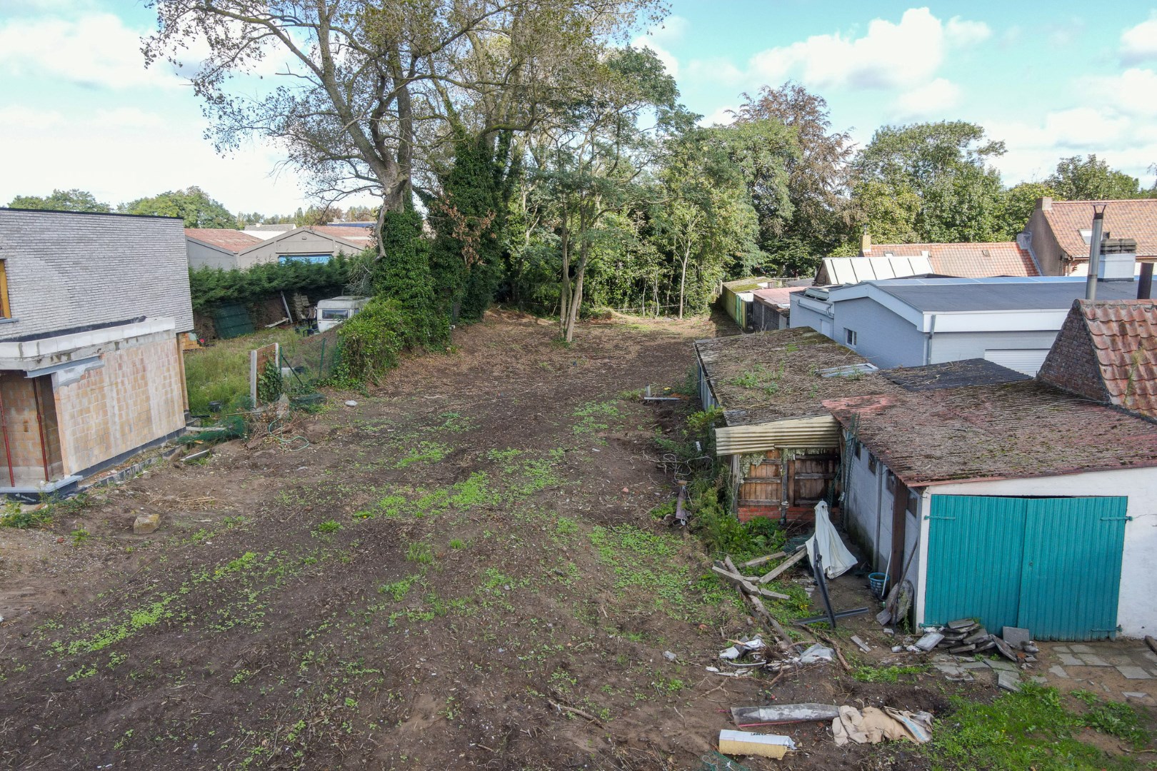 Exclusieve villa met handelsruimte op centrale ligging nabij natuurdomein de Hoge Dijken 