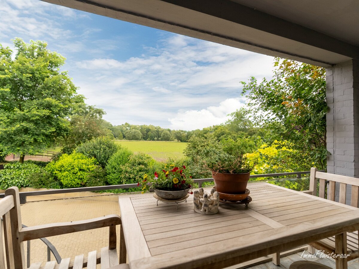 Magnifique maison avec vue sur les prairies et les for&#234;ts sur environ 3,5 hectares &#224; Heist-op-den-Berg 