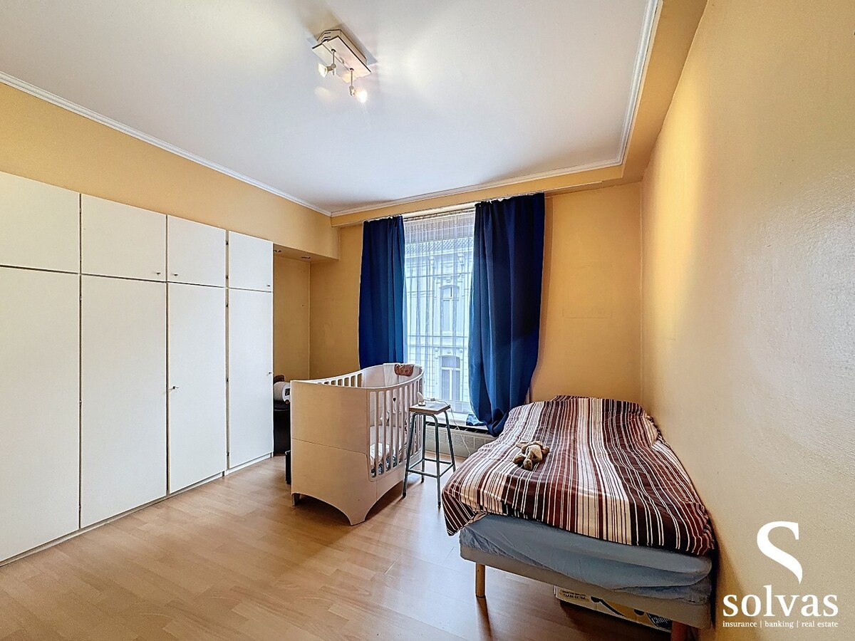 Ruim duplexappartement met terras en garage in centrum Zomergem 