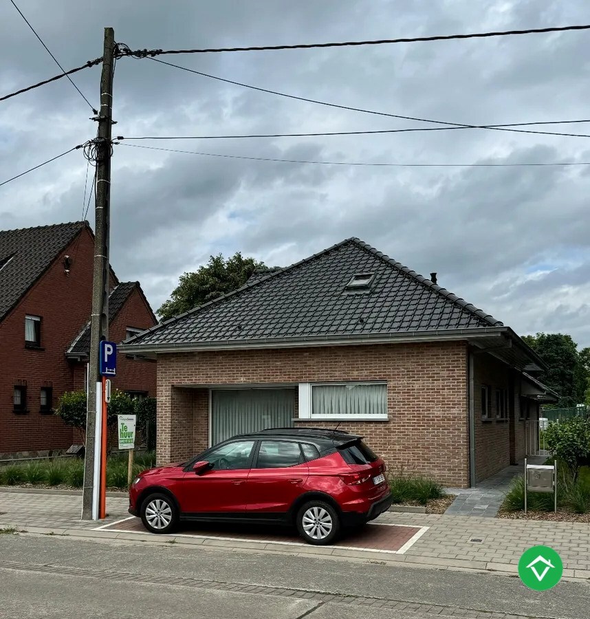 Alleenstaande woning met 3 slaapkamers en garage te Koekelare 