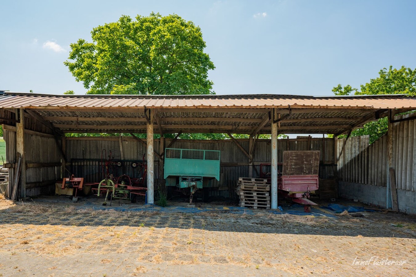 Landelijk gelegen te renoveren boerderij met bedrijfswoning op ca. 2,5ha te Tielt-Winge (Vlaams Brabant) 