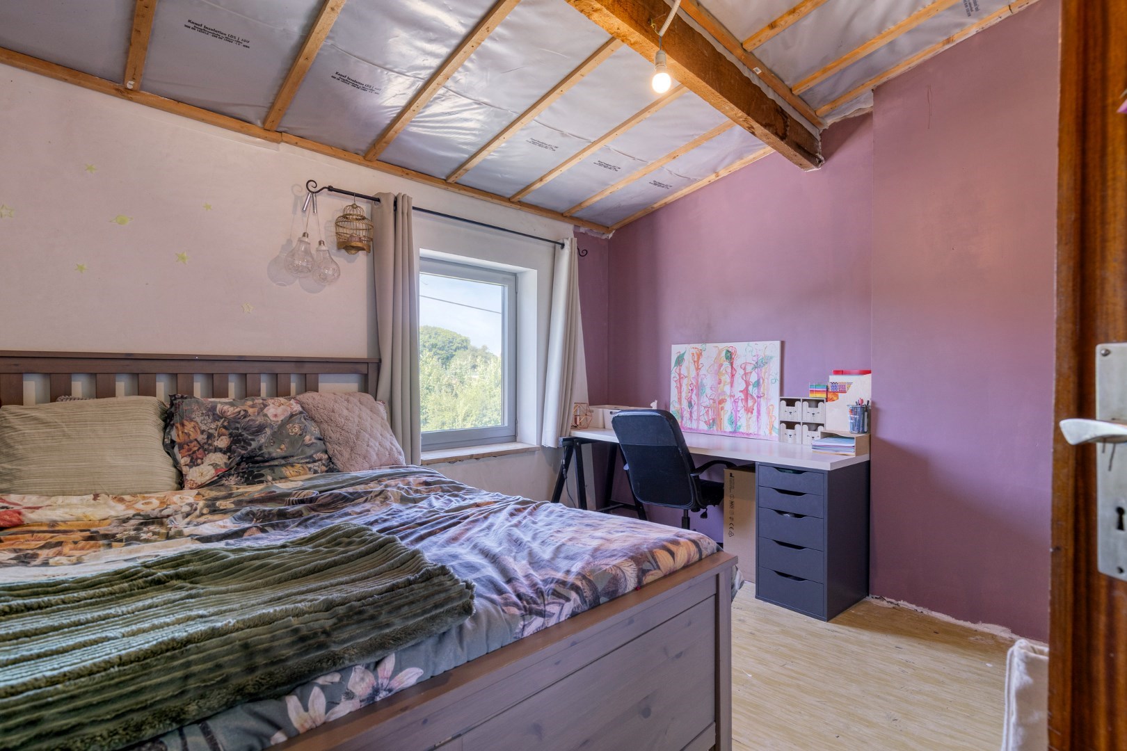 Goed gelegen open bebouwing met 4 slaapkamers en tuin in Kerkom - EPC 540 kWh/m&#178; - bewoonbare oppervlakte 238  m&#178; 