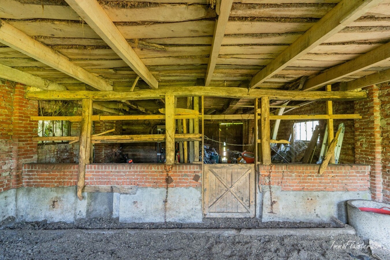 Hoeve op een uitzonderlijke locatie op ca. 5ha te Ham 