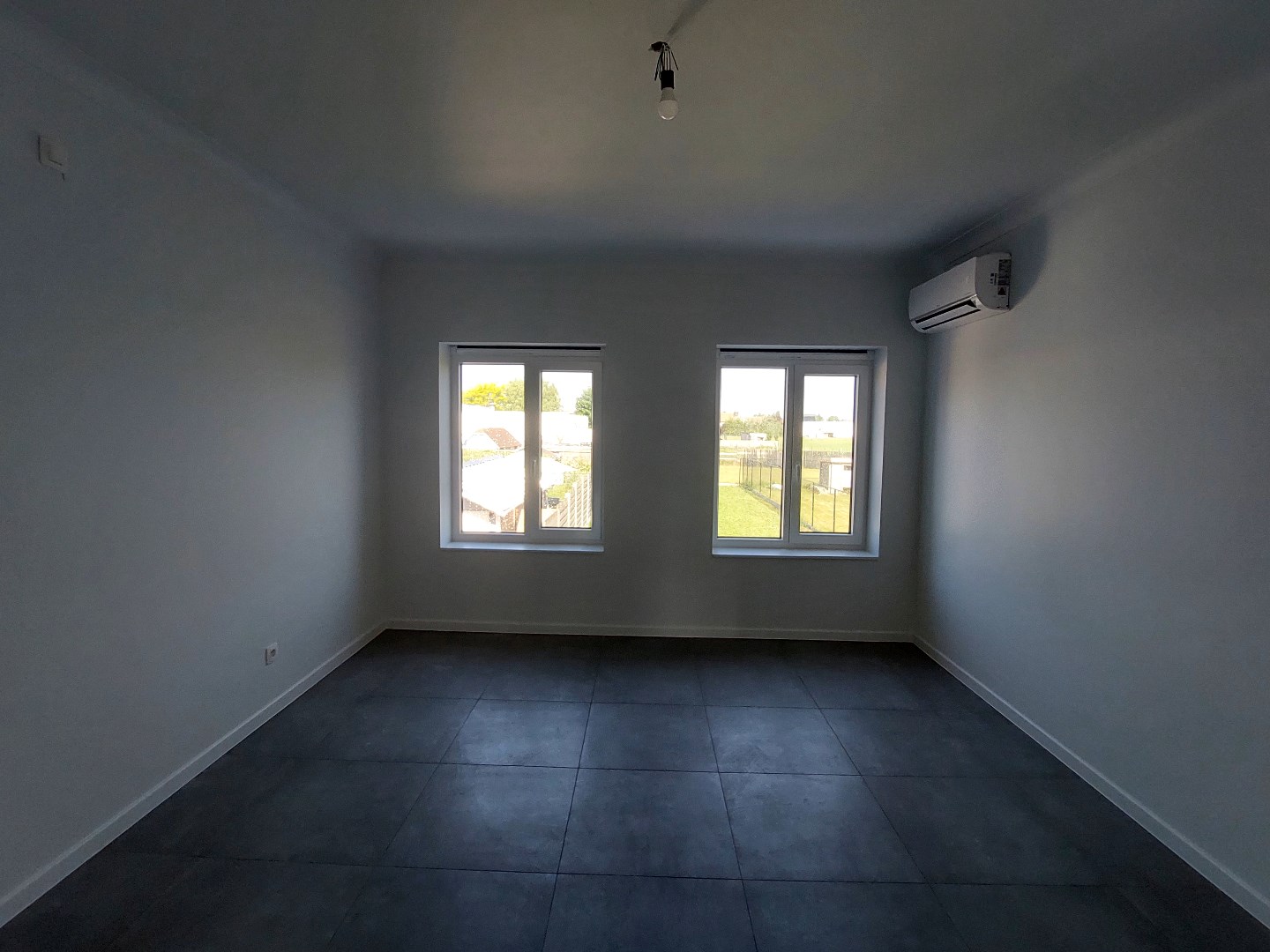 Gerenoveerde woning met 4 slaapkamers in Bavikhove 