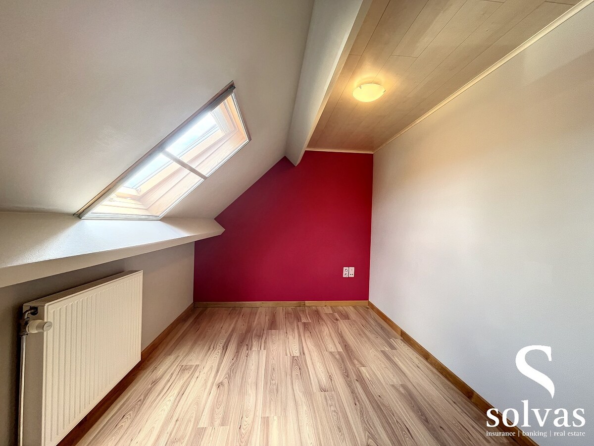 Recent duplex appartement te Oostwinkel 