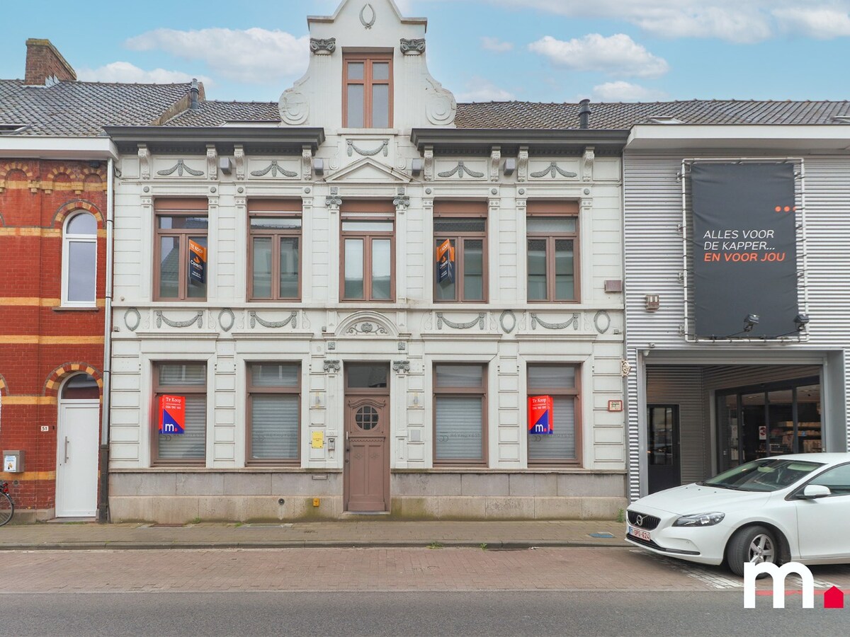 Herenwoning in hartje Roeselare te koop - voorheen sterrenrestaurant Boury 