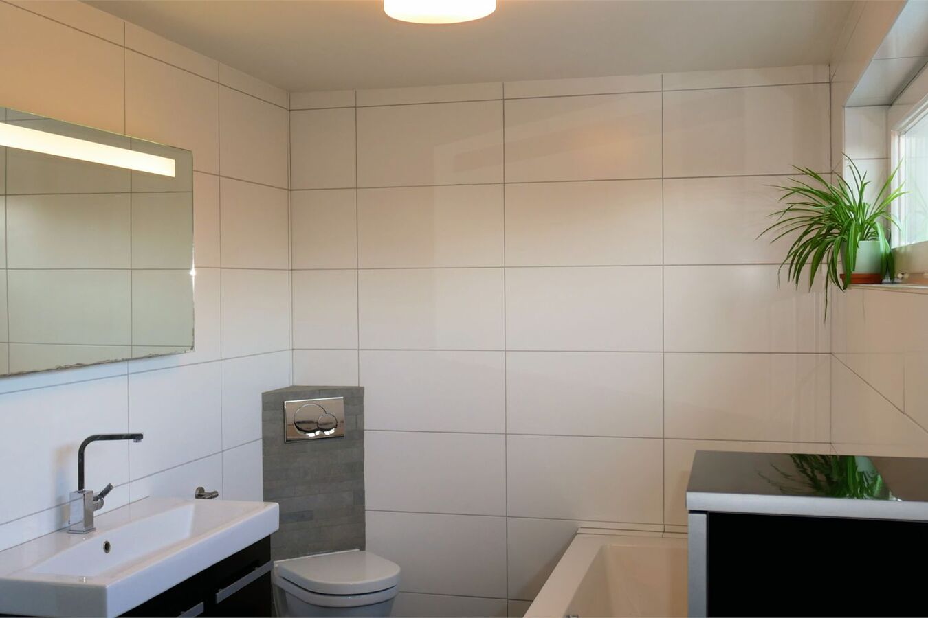 Tof gerenoveerde woning op 1245 m&#178; vlakbij Maastricht 