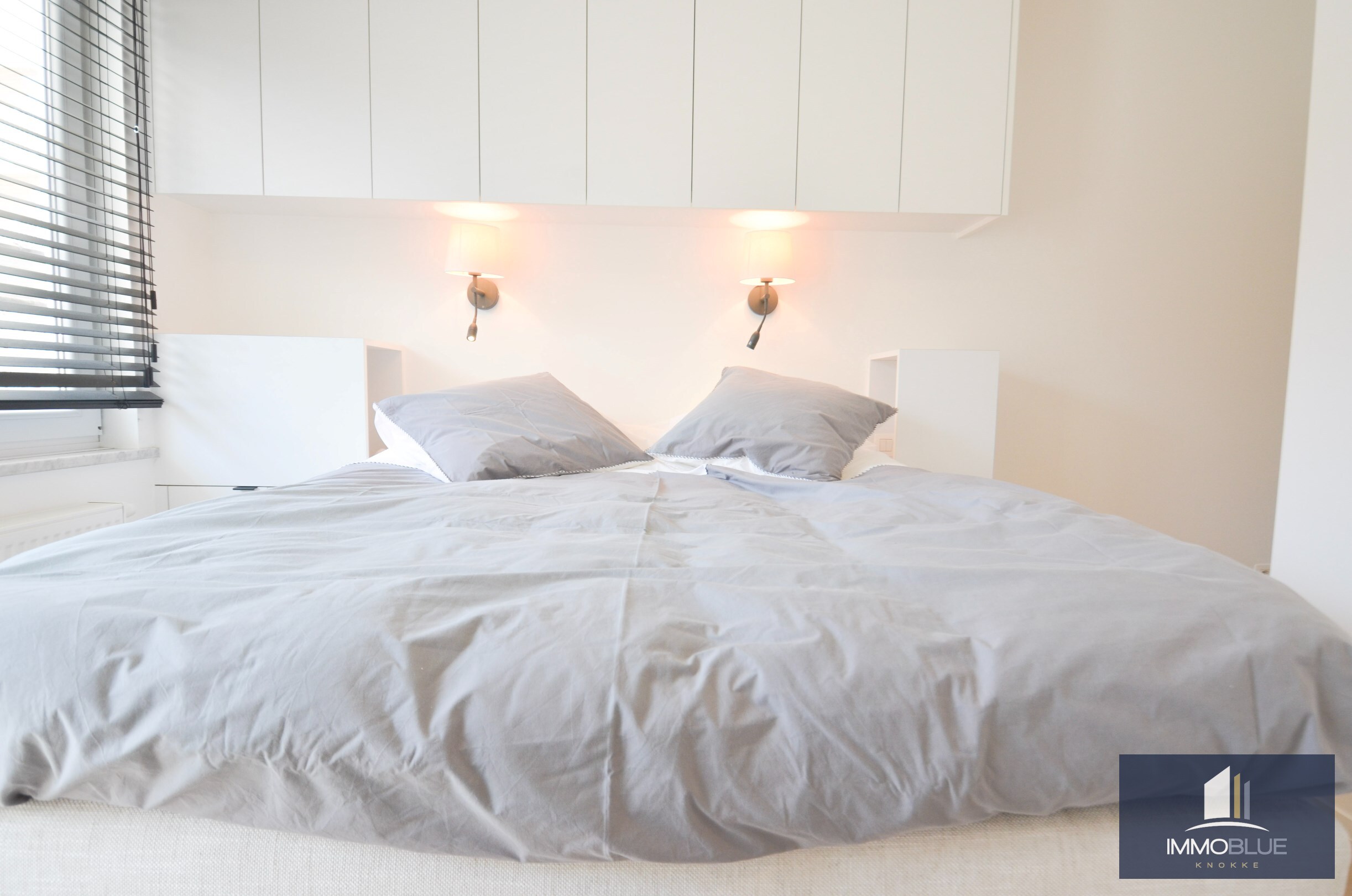Stijlvol, recent gerenoveerd appartement met frontaal zeezicht. 