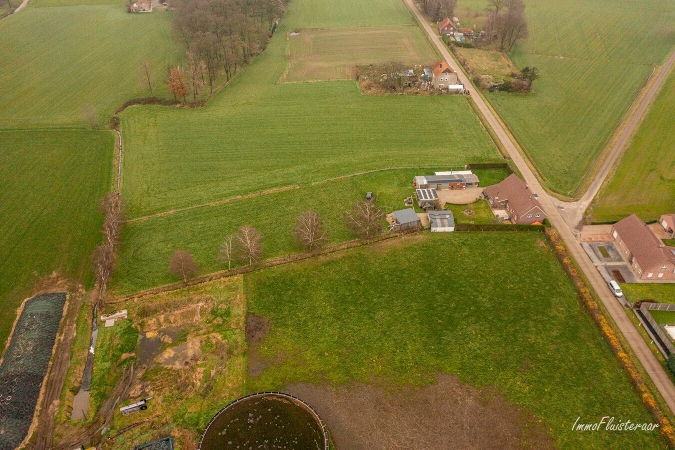 Instapklare hoevewoning met stallen op ca. 45 are te Kinrooi 