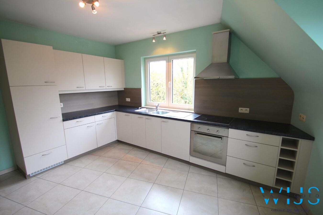 Prachtig lichtrijk 3 slaapkamerappartement van 115m&#178; te ERTVELDE 