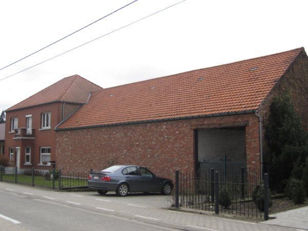 Landwoning met charmante binneplaats op 3,52ha 