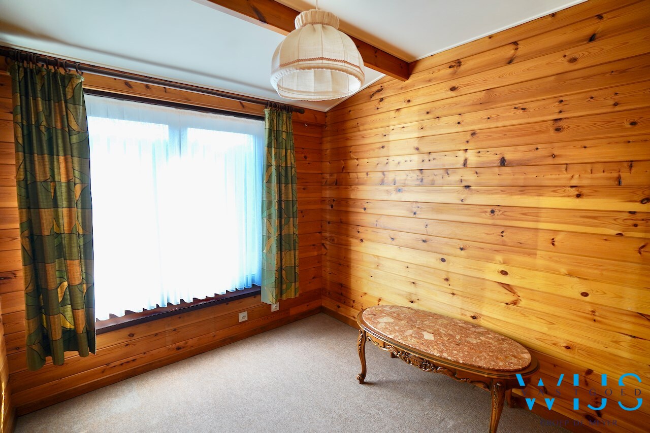 Enorm goed gelegen bungalow op 668 m&#178; te Ertvelde ! 