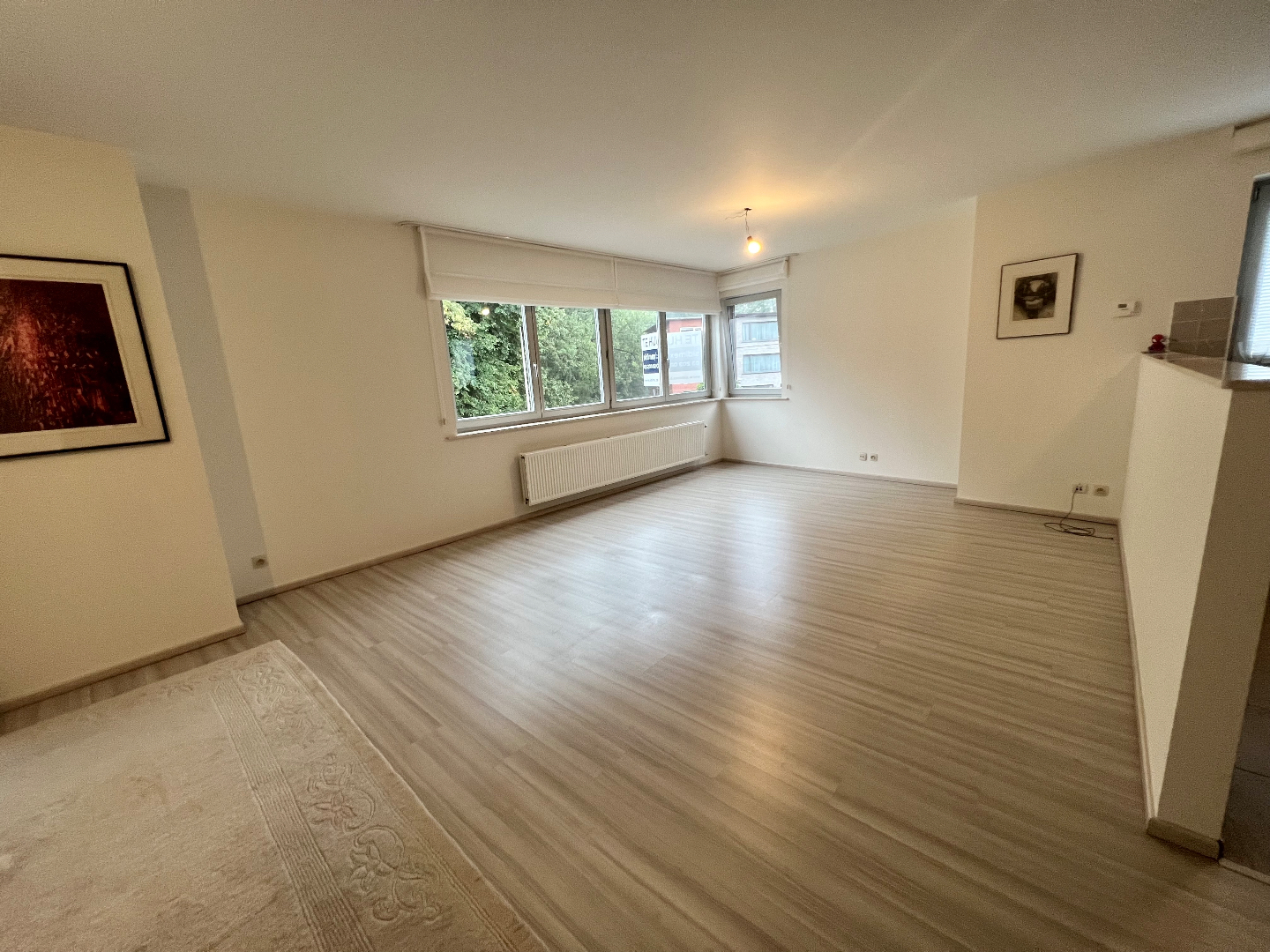 Prachtig nieuwbouw (2015) appartement met 2 slpk&#39;s, terras en autostaanplaats te Wijnegem. 