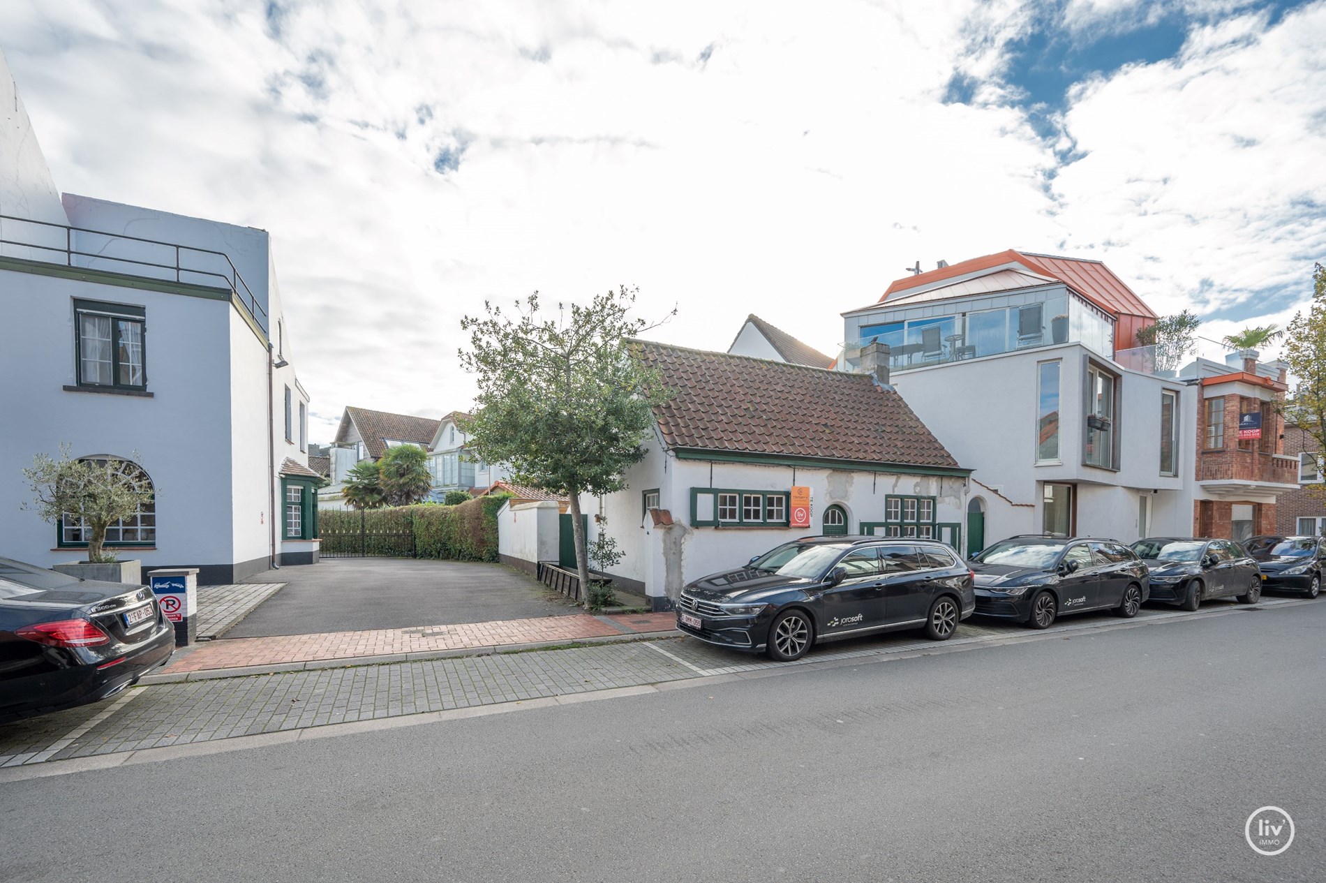 Charmante en gezellige  vrijstaande woning is gelegen op een boogscheut van oud-Knokke en de Lippenslaan. 