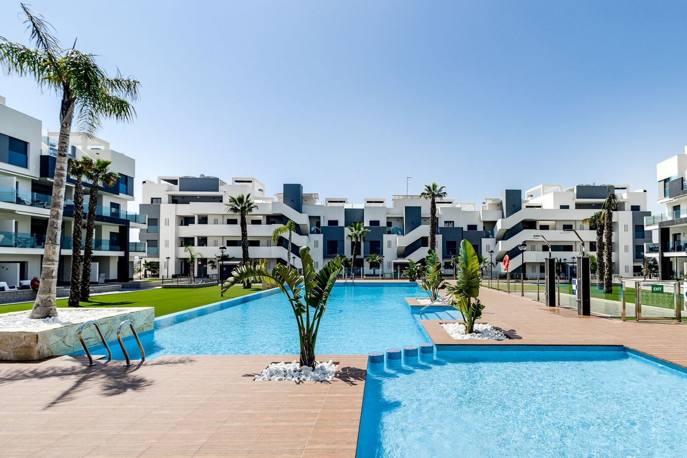 Modern appartement in El Raso dichtbij Guardamar 
