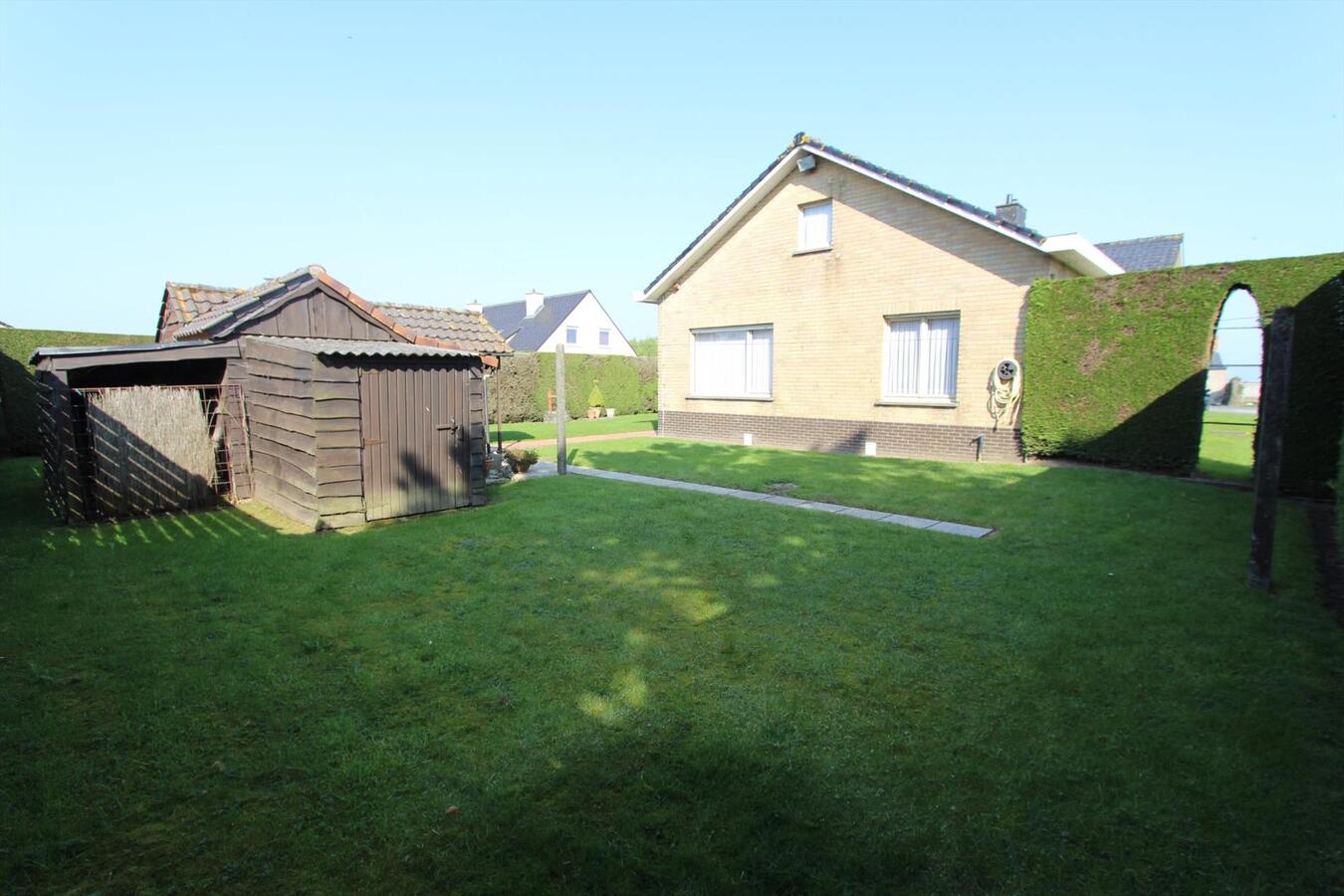 VERKOCHT IN UW BUURT ! 
