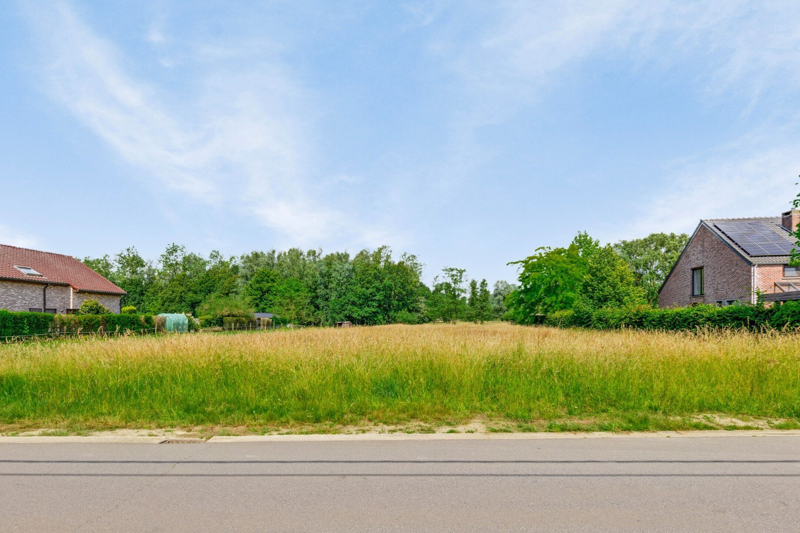 Bouwgrond van 17a15ca met zicht op een natuurgebied 