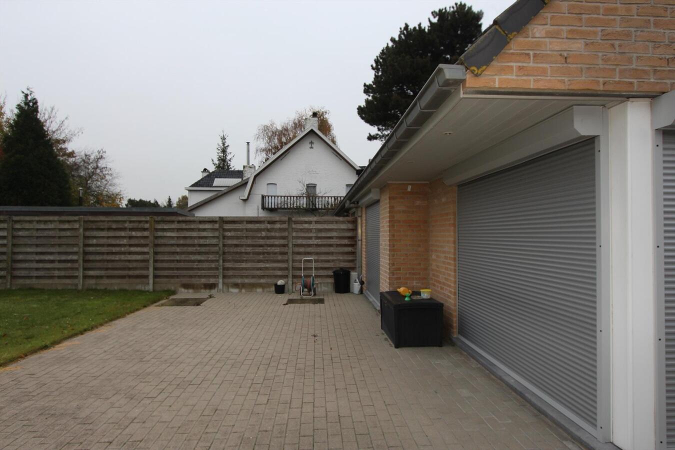 Woning met 3 slaapkamers en garage te Gits 