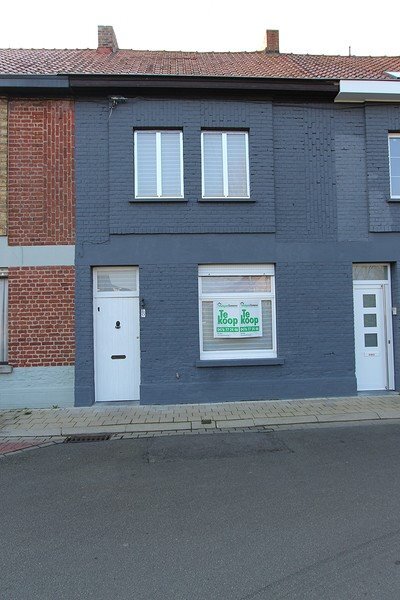 Rijwoning met 4 slaapkamers en tuin te Roeselare 