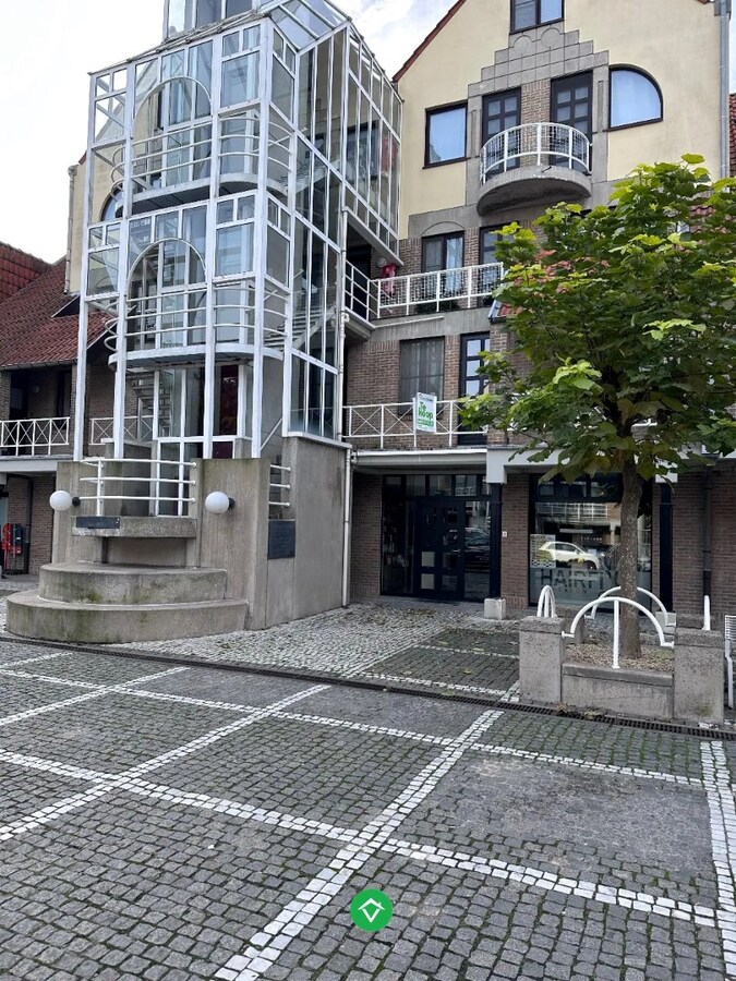 Appartement met 2 slaapkamers en terras in centrum Koekelare 