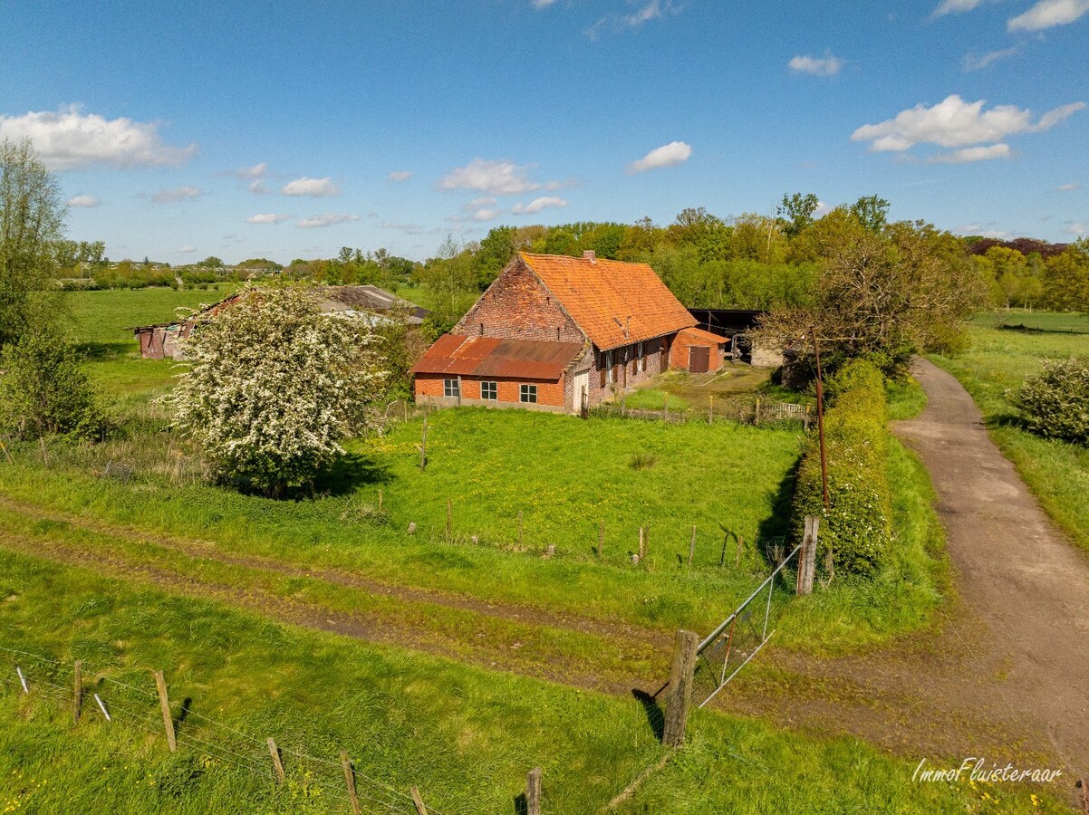 Idyllisch gelegen te renoveren hoeve te Melle op ca. 9,3ha 