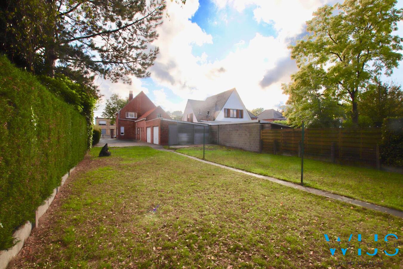 Te renoveren woonhuis op een mooi perceel van 870m&#178; te ERTVELDE! 