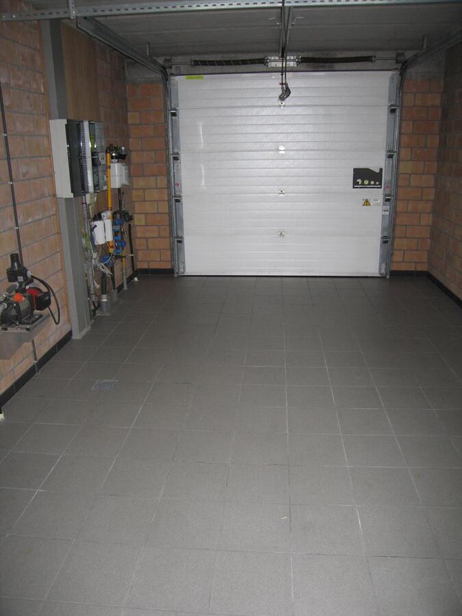 Ruime woning met garage te Koekelare 