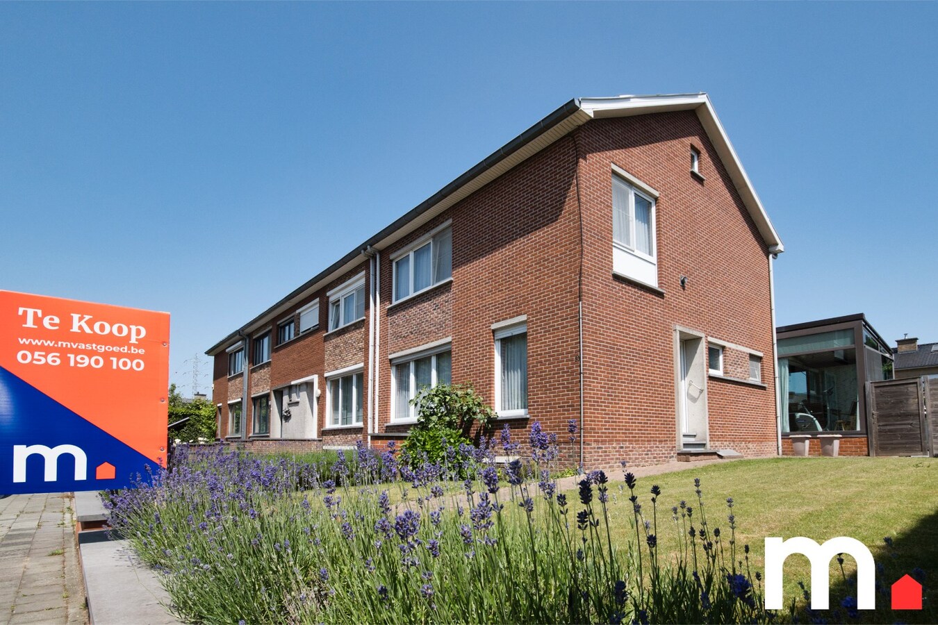 Halfopen kloeke woning met 3 slaapkamers en zonnige tuin in Heule. ! 