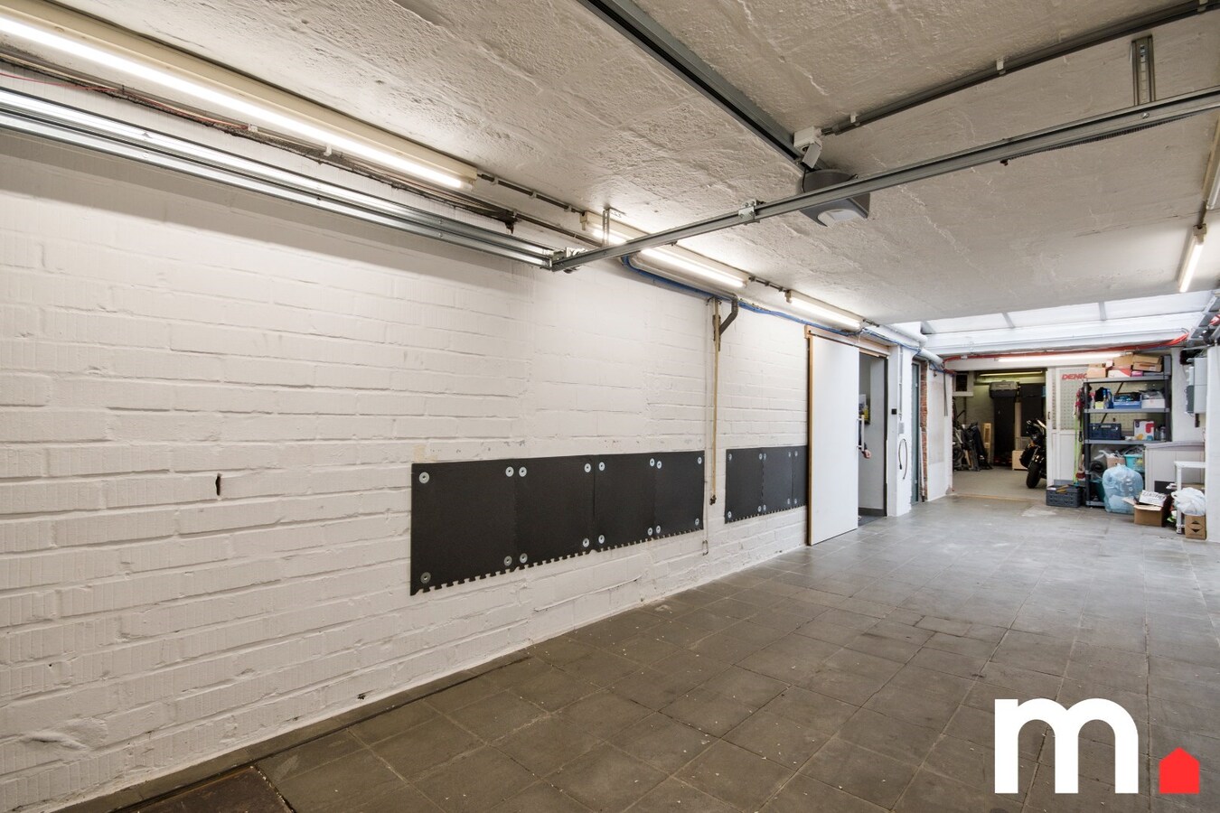 Uniek handelshuis met woonst op toplocatie – 220m&#178; commerci&#235;le Ruimte + 165m&#178; woning 