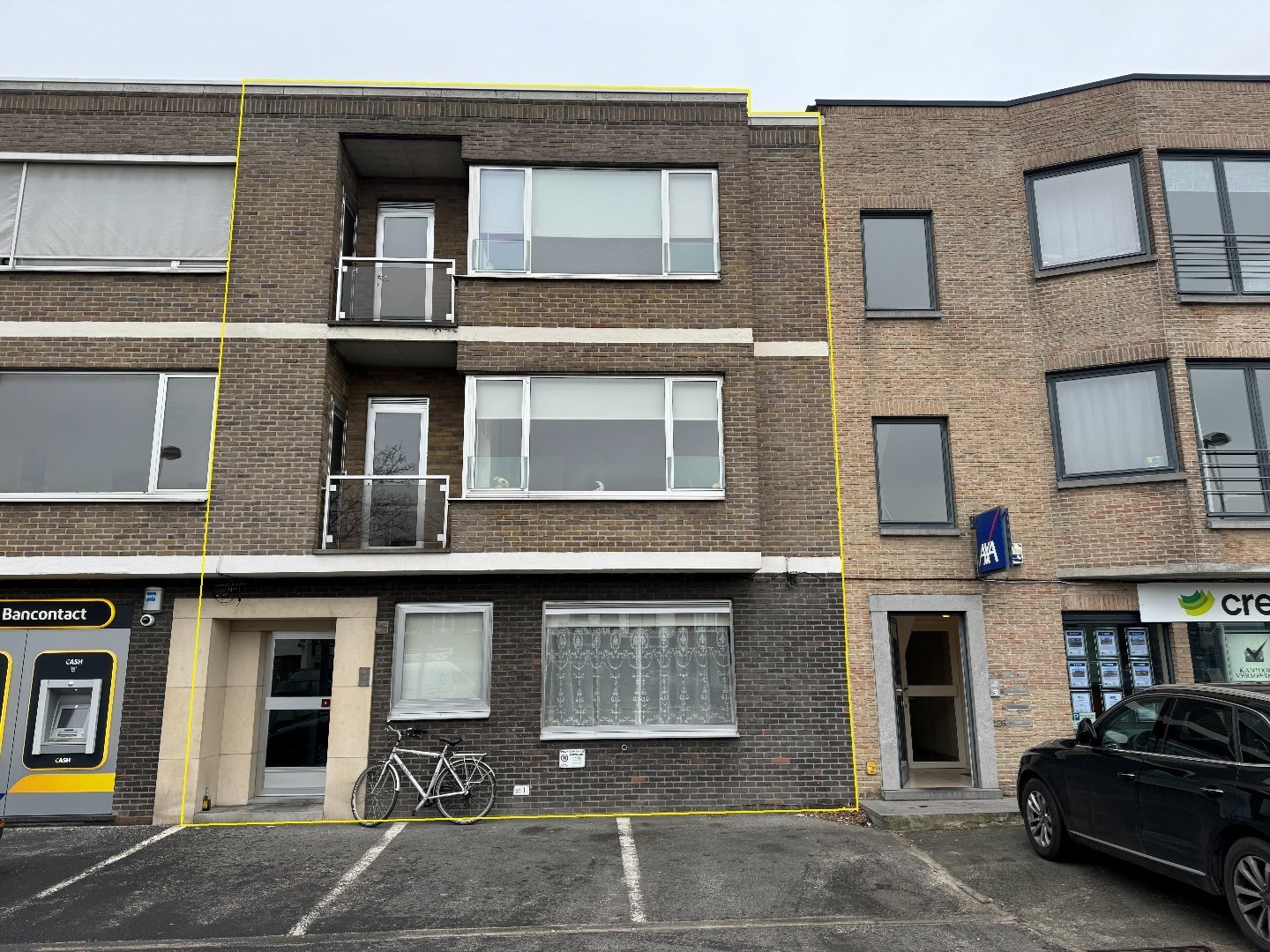 Appartementsgebouw met 3 verhuurde appartementen te Zulte 