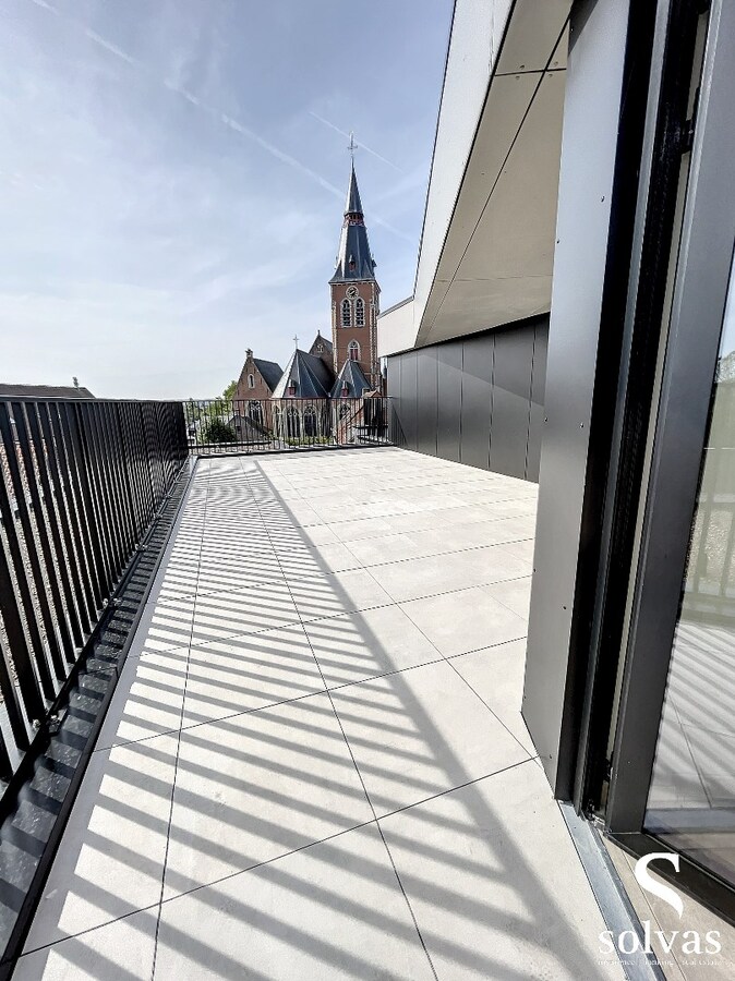 Nieuwbouw appartement met 2 slaapkamers in hartje Aalter aan de markt. 