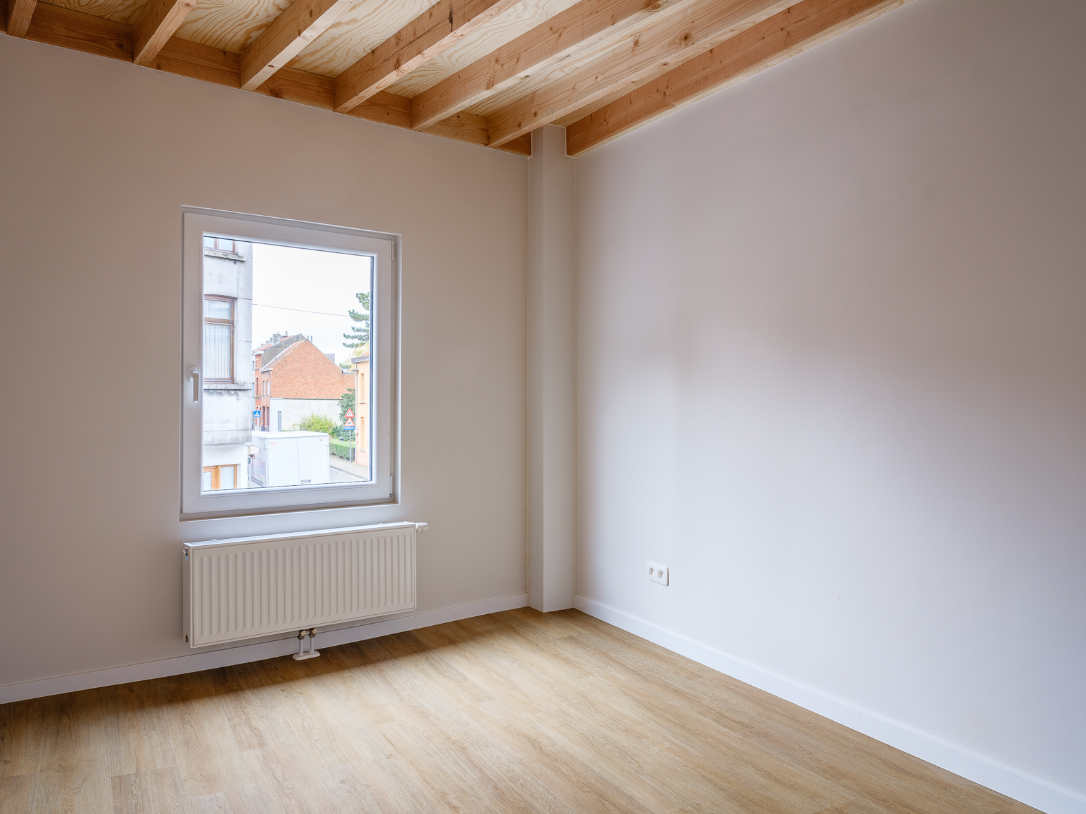 Compleet gerenoveerde topwoning! 