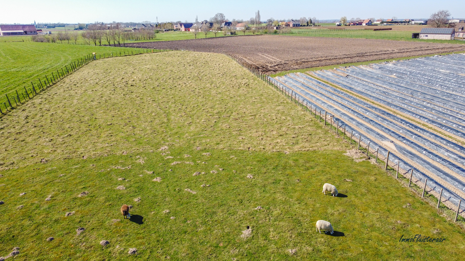 Woning met landelijke vergezichten en loods op ca.68a 