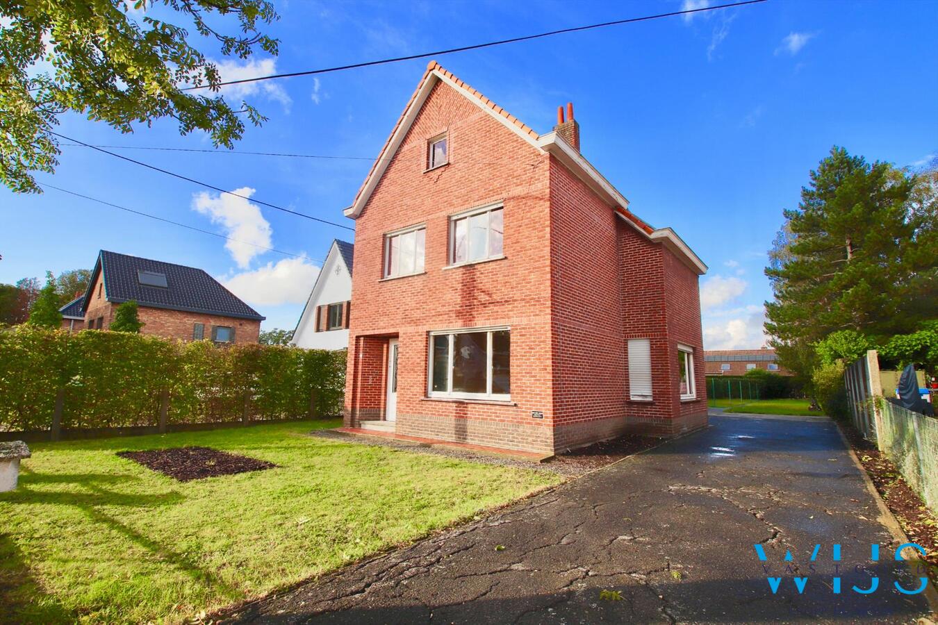 Te renoveren woonhuis op een mooi perceel van 870m&#178; te ERTVELDE! 