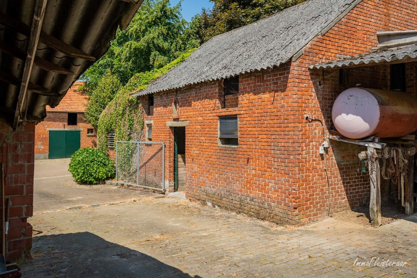 Landelijk gelegen te renoveren boerderij met bedrijfswoning op ca. 7,5ha te Tielt-Winge (Vlaams Brabant) 