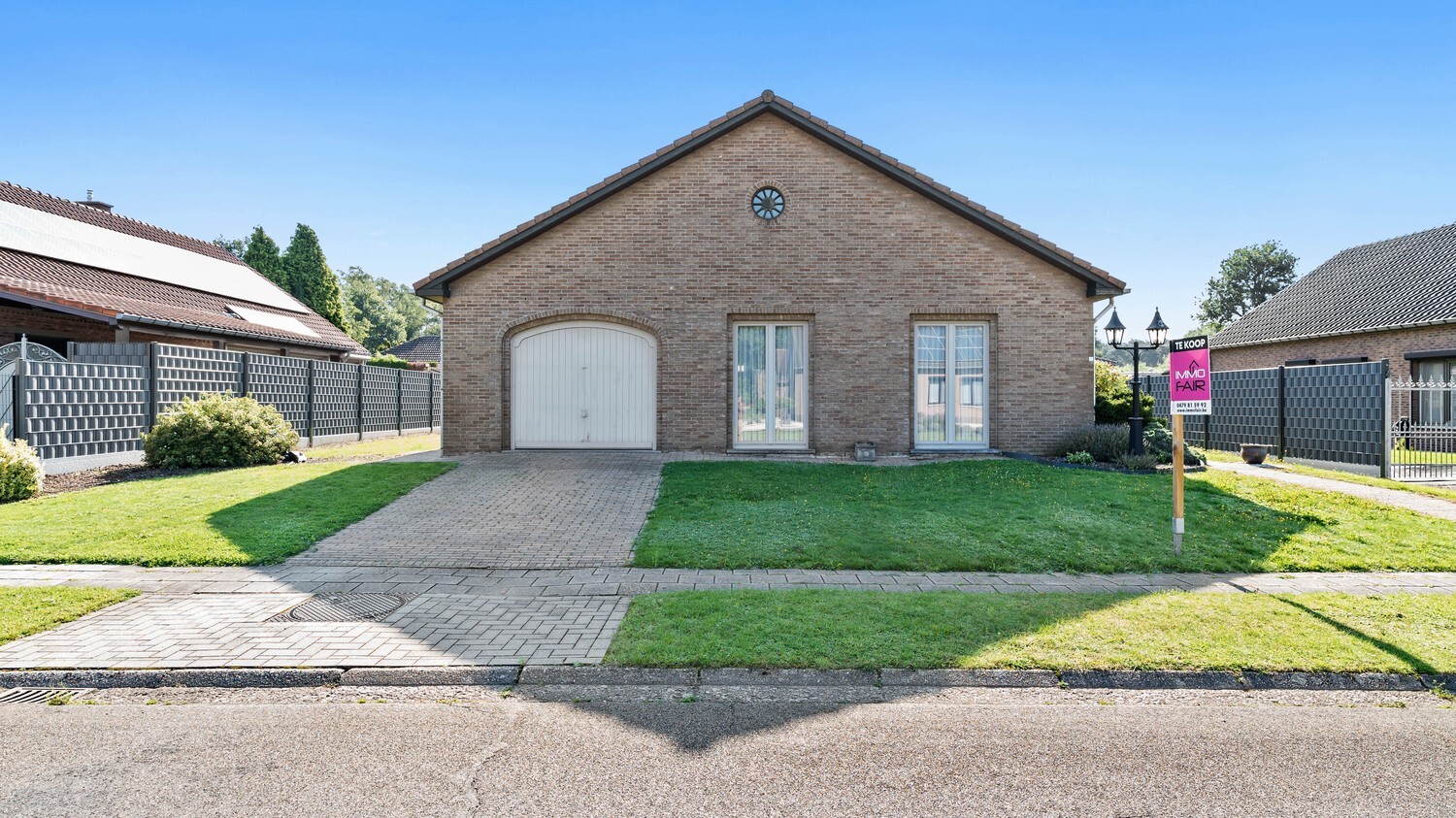 Bungalowwoning in doodlopende straat vlakbij centrum Genk 