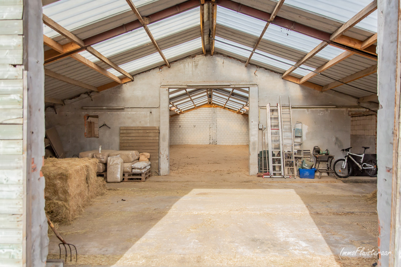 Rustieke woning met paardenfaciliteiten op ca. 1,3Ha te Weelde 