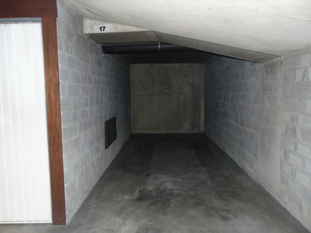 Twee-slaapkamer met ondergrondse parkeergelegenheid appartement in centrum Aalter 